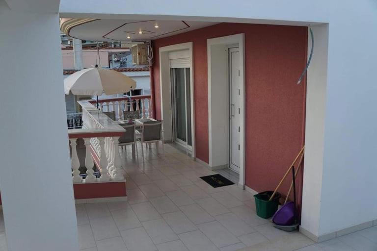 Aparthotel Petros House Sarti Esterno foto