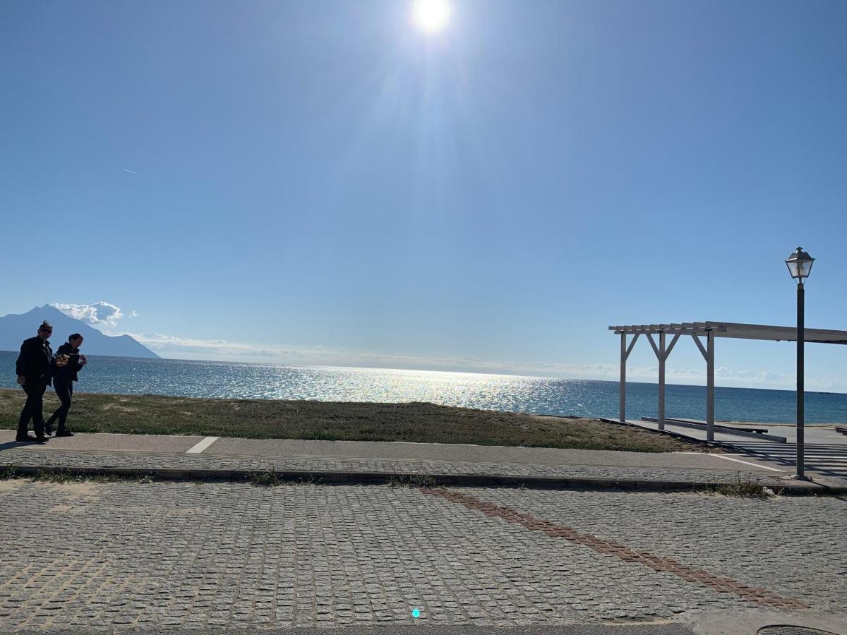 Aparthotel Petros House Sarti Esterno foto
